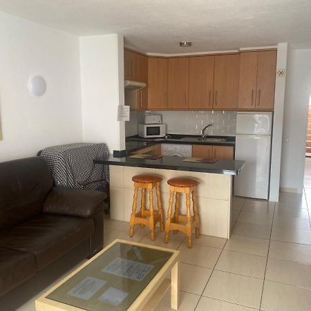 Apartments Victoria Court 1 6A2 Арона Екстер'єр фото